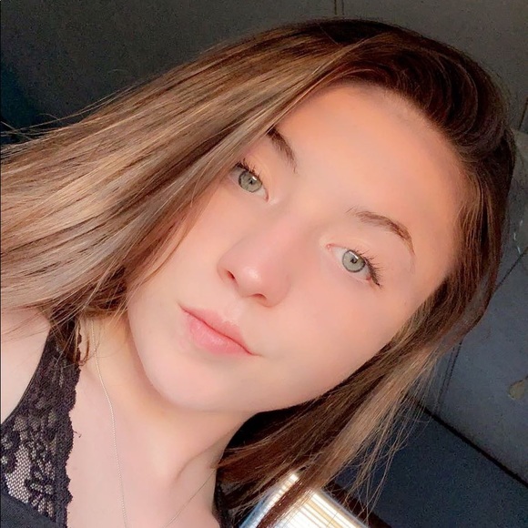 Meet your Posher, Rylee - Picture 1 of 1